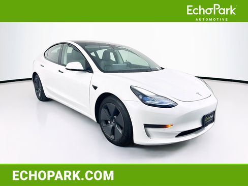 Used 2021 Tesla Model 3 Standard Range Plus RWD image 1