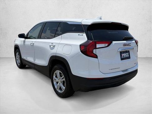 Used 2024 GMC Terrain SLE AWD/4WD image 8