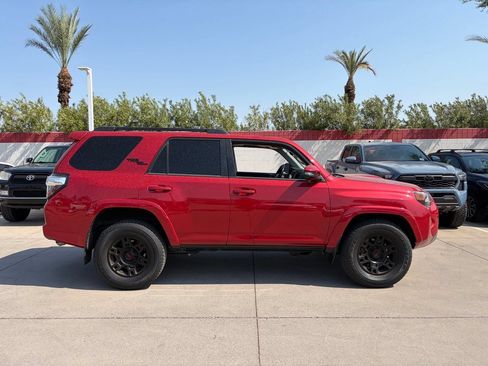 Used 2021 Toyota 4Runner TRD Off-Road Premium w/ Moonroof Package AWD/4WD image 3