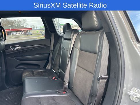 Used 2020 Jeep Grand Cherokee Altitude image 9