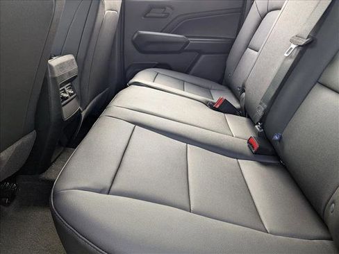 New 2026 Chevrolet Colorado W/T image 15