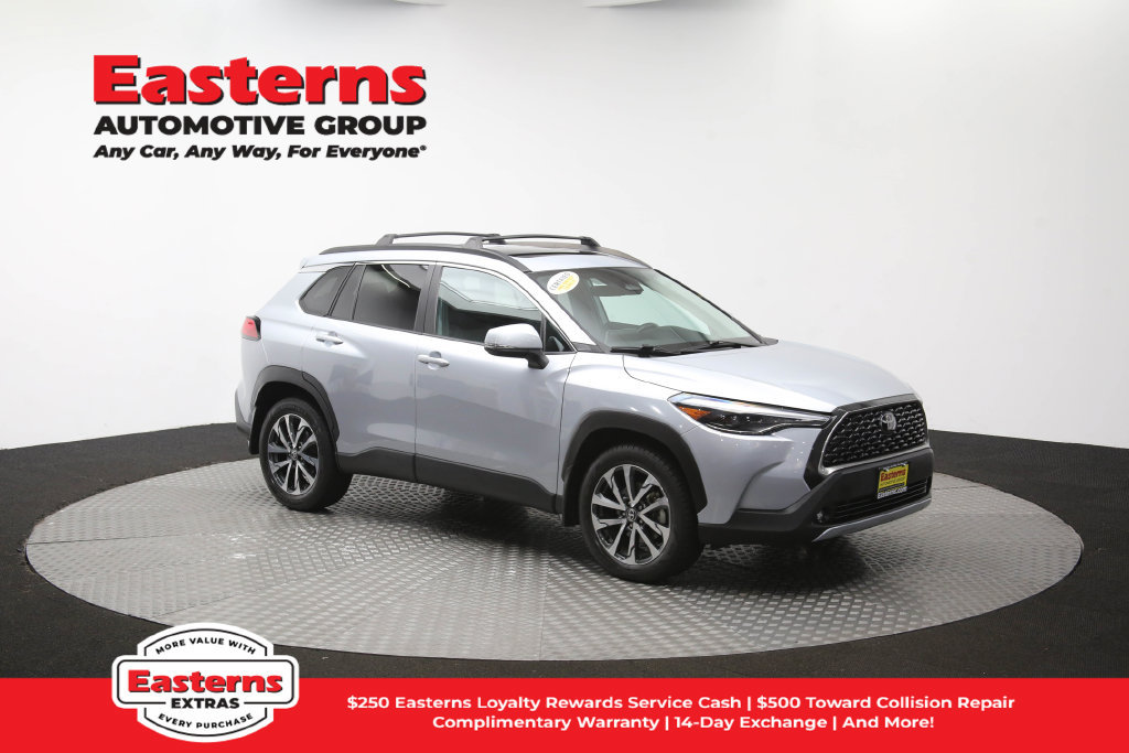 Used 2023 Toyota Corolla Cross XLE w/ Convenience Package AWD/4WD image 52