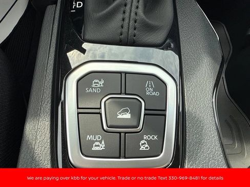 New 2026 Nissan Frontier SV w/ SV Convenience Package AWD/4WD image 23