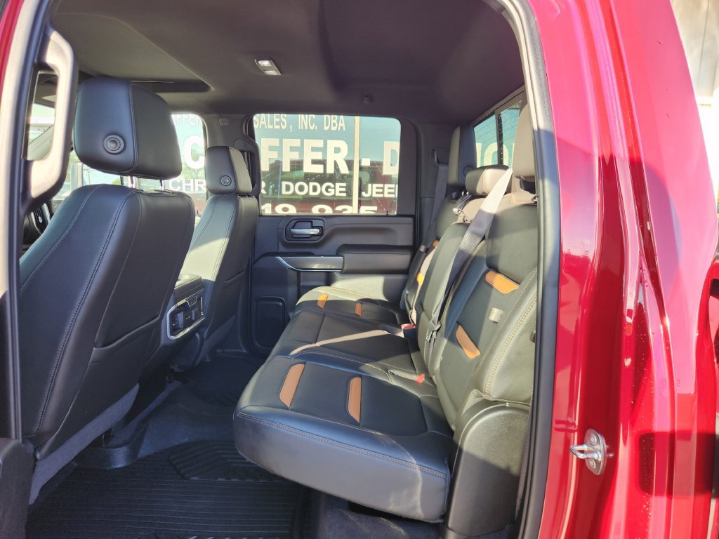 Used 2020 GMC Sierra 2500 AT4 w/ AT4 Premium Package AWD/4WD image 15