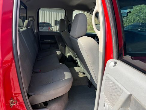 Used 2006 Dodge Ram 1500 Truck SLT image 14
