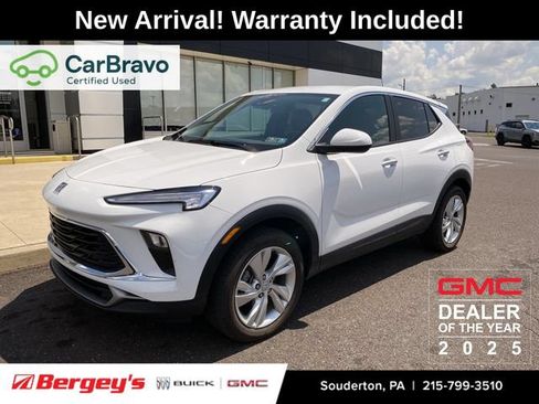 Used 2025 Buick Encore GX Preferred w/ Comfort Package AWD/4WD image 1