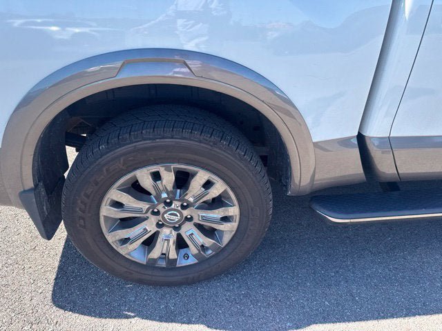 Used 2019 Nissan Titan Platinum Reserve w/ Platinum Utility Package AWD/4WD image 4