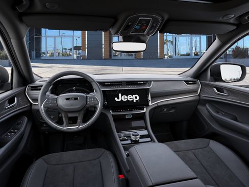 New 2026 Jeep Grand Cherokee L 4WD image 14