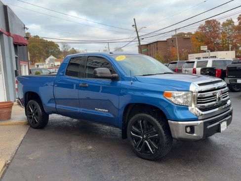 Used 2016 Toyota Tundra SR5 image 4