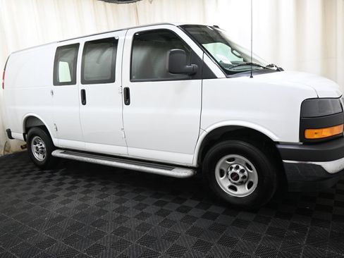 Used 2025 GMC Savana 2500 w/ Driver Convenience Package RWD image 13