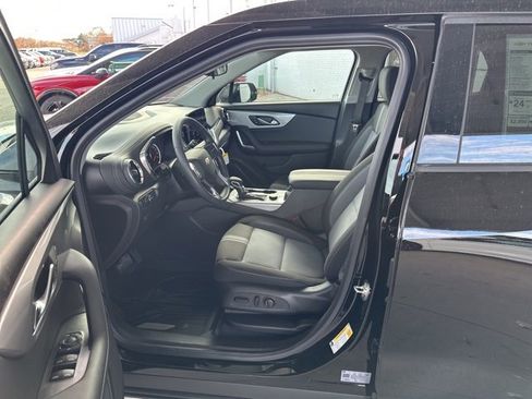 New 2026 Chevrolet Blazer LT w/ Midnight/Sport Edition image 12