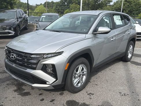 New 2026 Hyundai Tucson SE FWD image 3