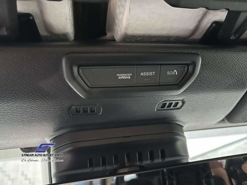 Used 2021 Jeep Wrangler Unlimited Sahara w/ Uconnect 4C Nav & Sound Group image 37