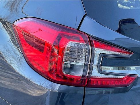 Certified 2024 Subaru Ascent Premium w/ Convenience Package image 34