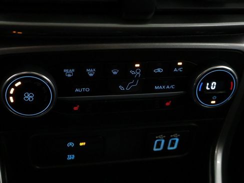 Used 2022 Ford EcoSport SE image 43