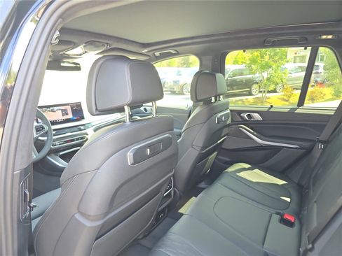 New 2026 BMW X5 xDrive40i w/ M Sport Package image 17