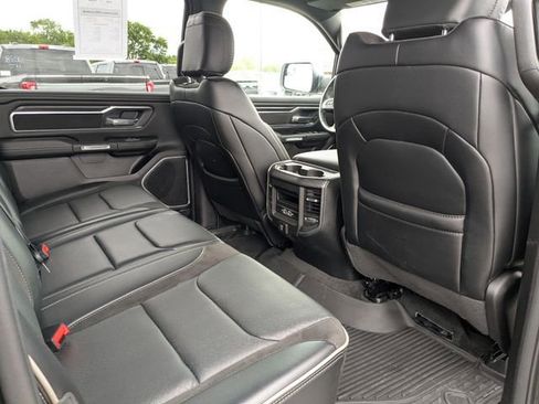 Used 2023 RAM 1500 Laramie AWD/4WD image 16