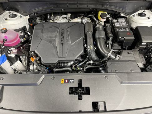 New 2026 Hyundai Santa Fe SE FWD image 9