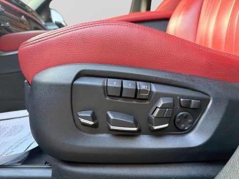 Used 2019 BMW X6 sDrive35i w/ M Sport Package RWD image 14