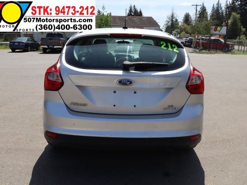 Used 2013 Ford Focus SE FWD image 6