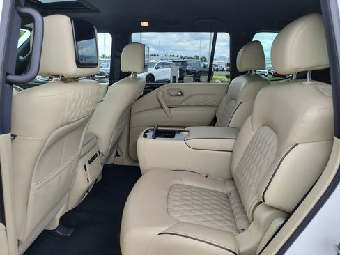 Used 2023 INFINITI QX80 Sensory w/ All-Season Package AWD/4WD image 27