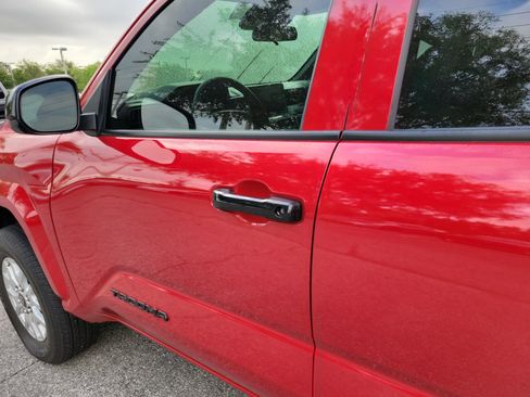 Used 2025 Toyota Tacoma SR image 26