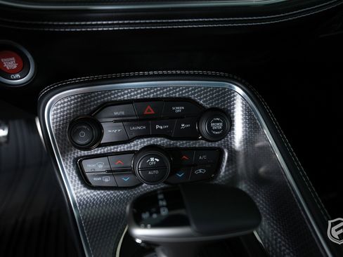 Used 2022 Dodge Challenger SRT Hellcat w/ Plus Package image 28