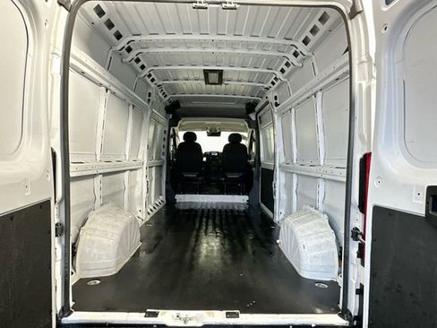 Used 2023 RAM ProMaster 2500 FWD image 15