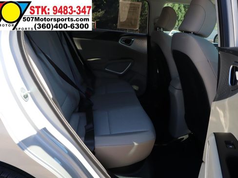 Used 2021 Kia Soul LX FWD image 16