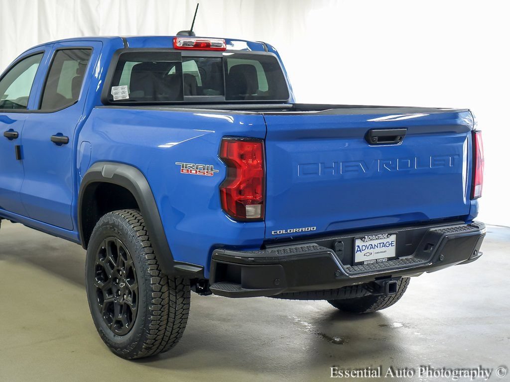 Used 2026 Chevrolet Colorado Trail Boss AWD/4WD image 7