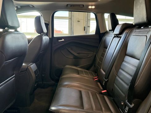 Used 2018 Ford Escape Titanium AWD/4WD image 28