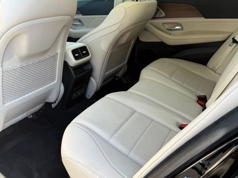 Used 2024 Mercedes-Benz GLE 350 4MATIC image 24