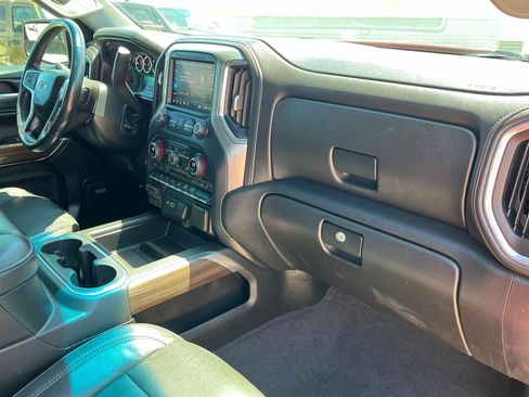 Used 2020 Chevrolet Silverado 1500 LT Trail Boss AWD/4WD image 23