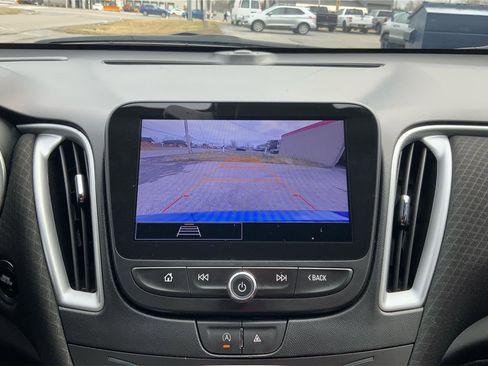 Used 2023 Chevrolet Malibu LT image 32