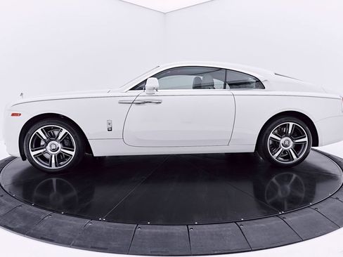 Used 2014 Rolls-Royce Wraith RWD image 13