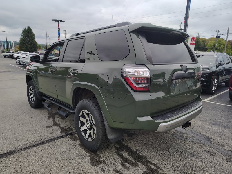 Used 2022 Toyota 4Runner TRD Off-Road Premium w/ Moonroof Package AWD/4WD image 7
