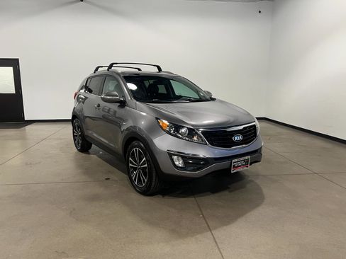 Used 2016 Kia Sportage SX image 1