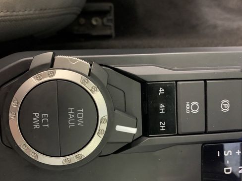 Used 2024 Toyota Tacoma SR5 image 26