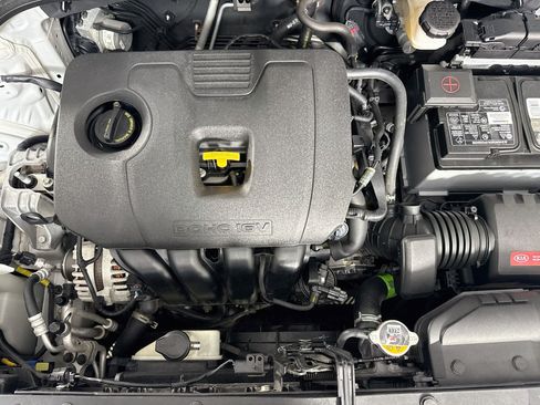 Used 2020 Kia Soul S FWD image 39