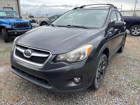 Used 2014 Subaru Crosstrek 2.0i Premium w/ Moonroof Package AWD/4WD image 1