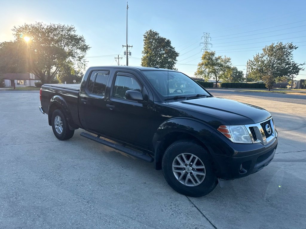 Used 2016 Nissan Frontier SV AWD/4WD image 8