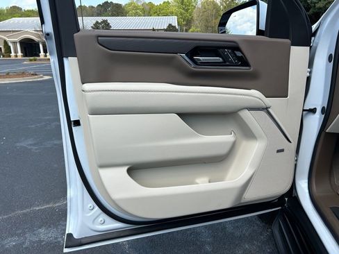 New 2026 GMC Yukon Denali RWD image 57