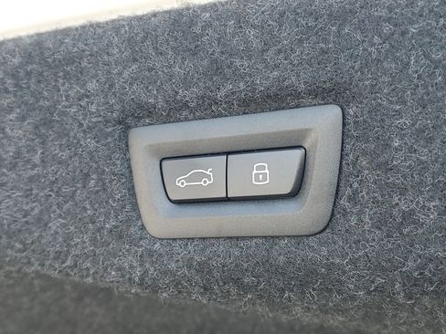 New 2026 BMW 530i xDrive 530i xDrive w/ Premium Package image 26