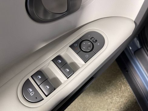 New 2026 Hyundai Ioniq 5 SEL image 18