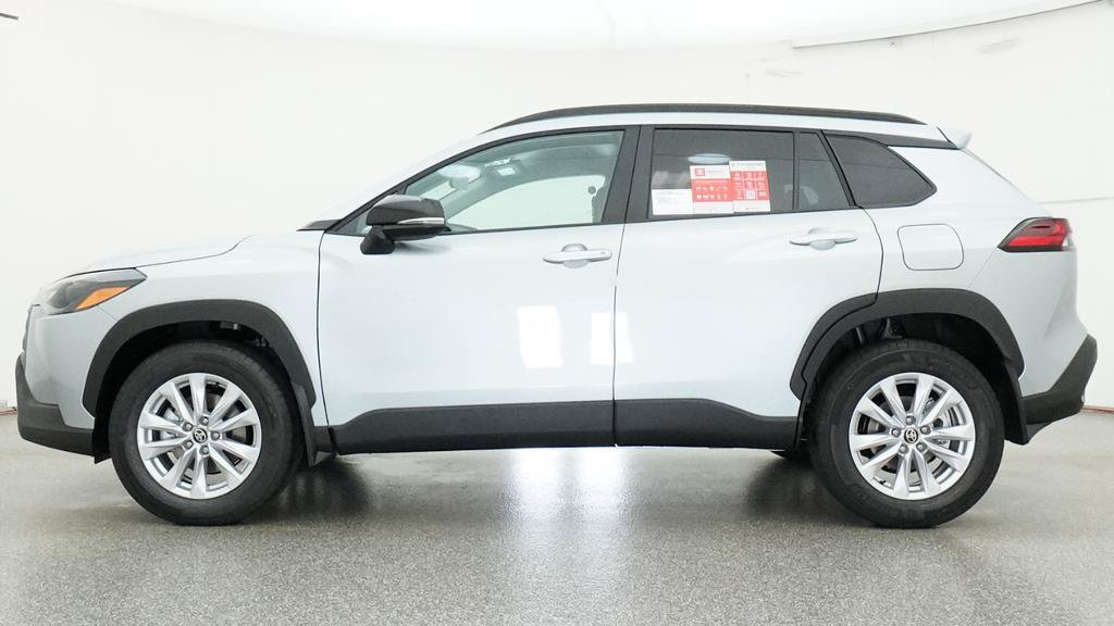 New 2026 Toyota Corolla Cross LE FWD image 22