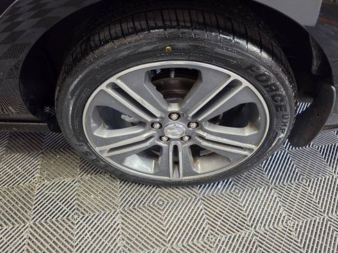 Used 2014 Ford Mustang Coupe w/ V6 Performance Package RWD image 23