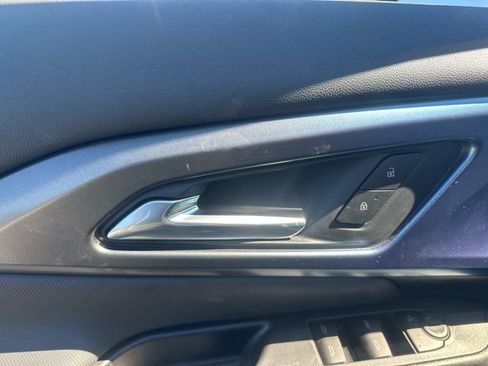 New 2026 Chevrolet Equinox EV LT image 12