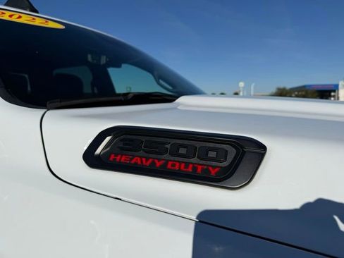 Used 2022 RAM 3500 Limited AWD/4WD image 3