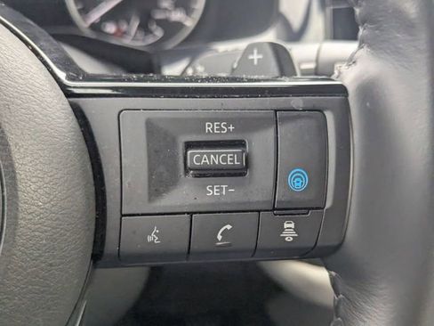 Used 2023 Nissan Pathfinder SL image 26