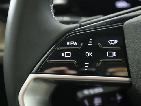 Used 2025 Audi Q5 Premium Plus w/ Premium Plus image 13